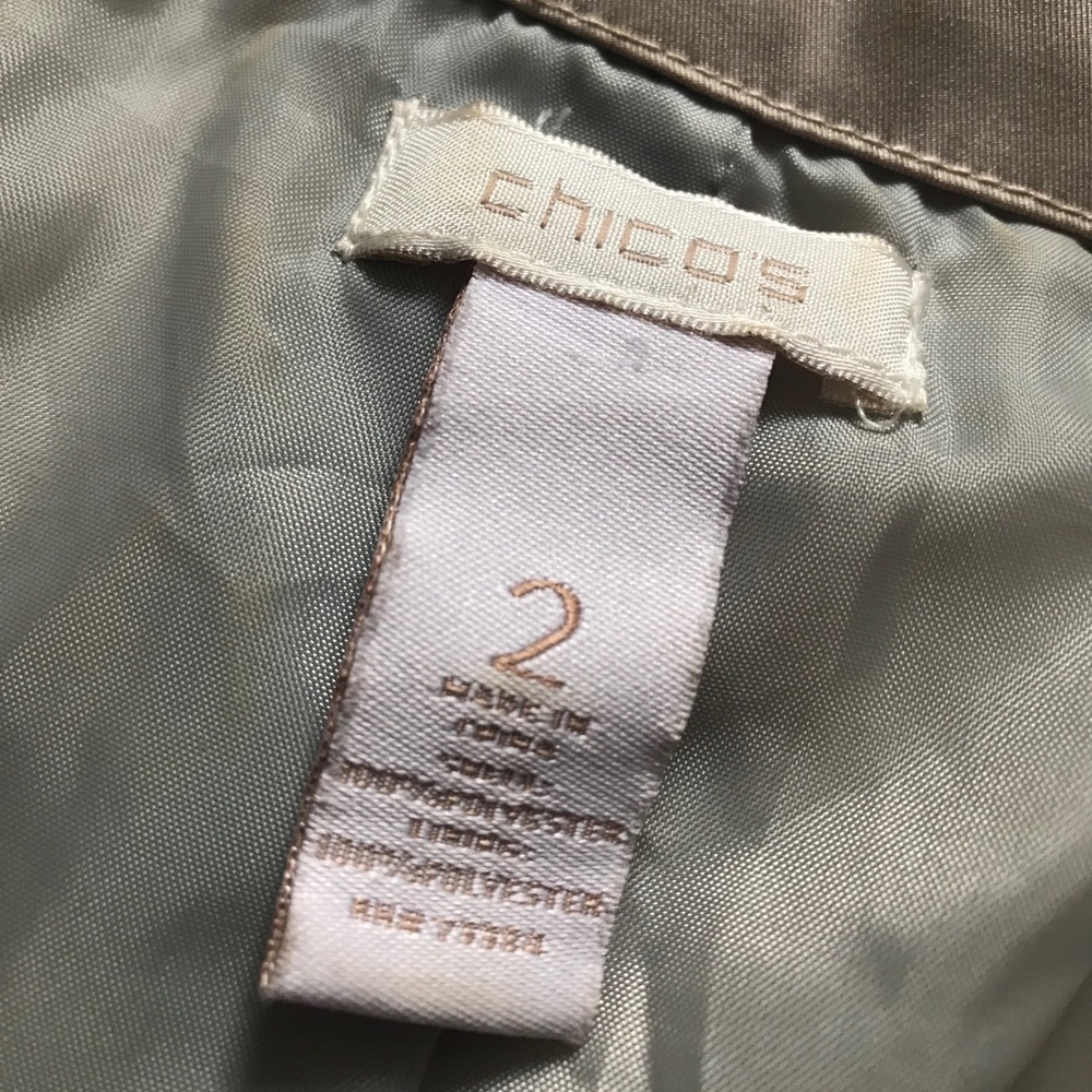 Tan colored jacket - Picture 4 of 7